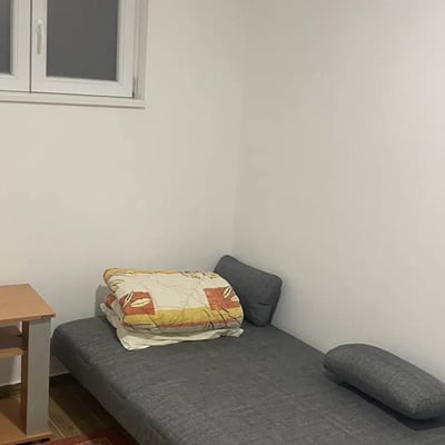 Location d’un appartement meublé de 2 pièces, 40 m², près du parc, Belgrade, Serbie